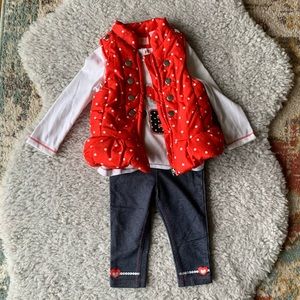 Puffer Vest Outfit